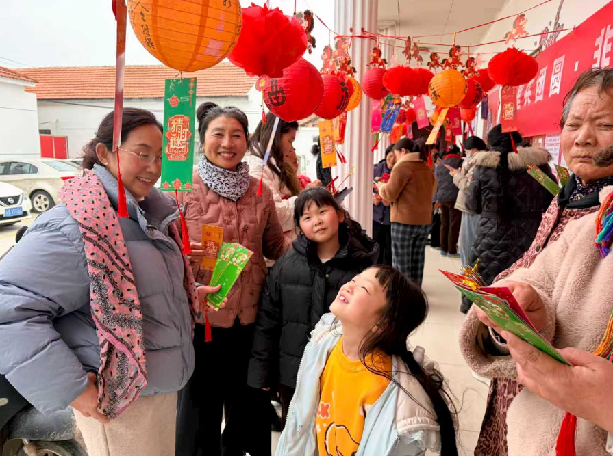 邻里共团圆 非遗猜灯谜——黄沙坨社区开展元宵主题活动