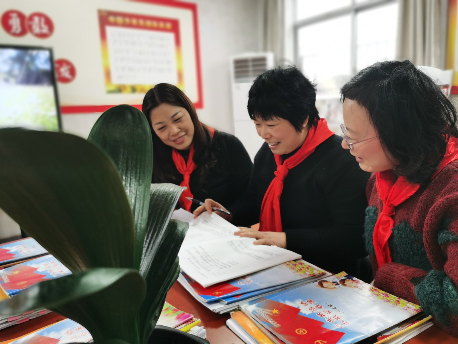 海安市现场考核评估学校少先队工作开展情况