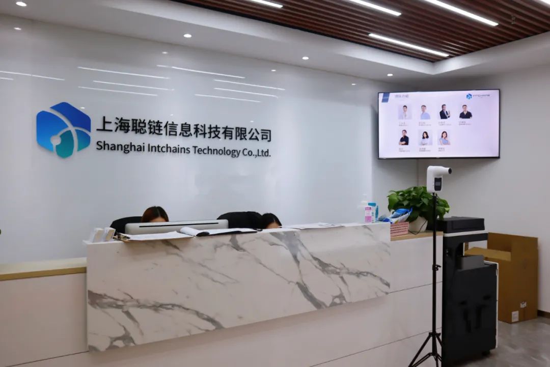 一年营收翻了30倍上海临港新片区优质营商环境让小企业可以干成大事业