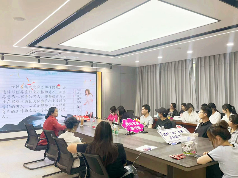 我与五老面对面2.jpg