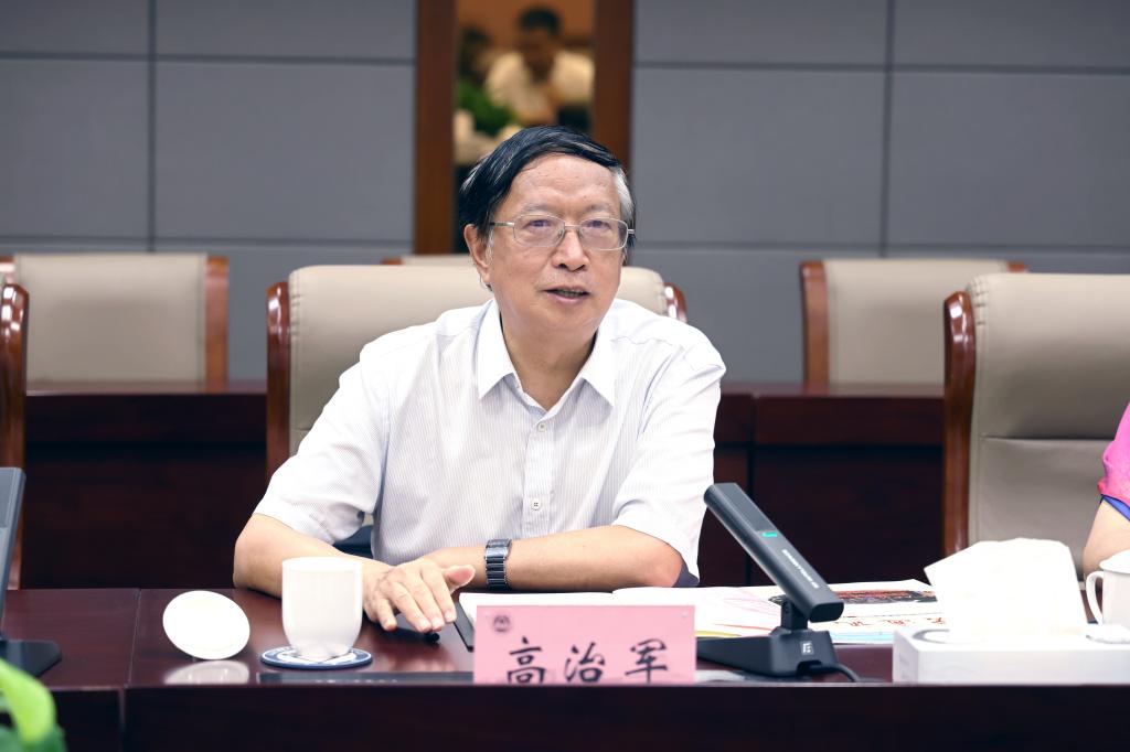 高治军讲话.jpg