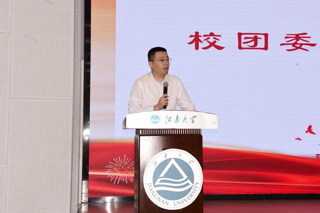 魏珍吉.jpg