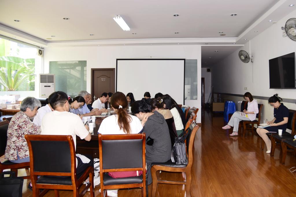 会议现场.jpg