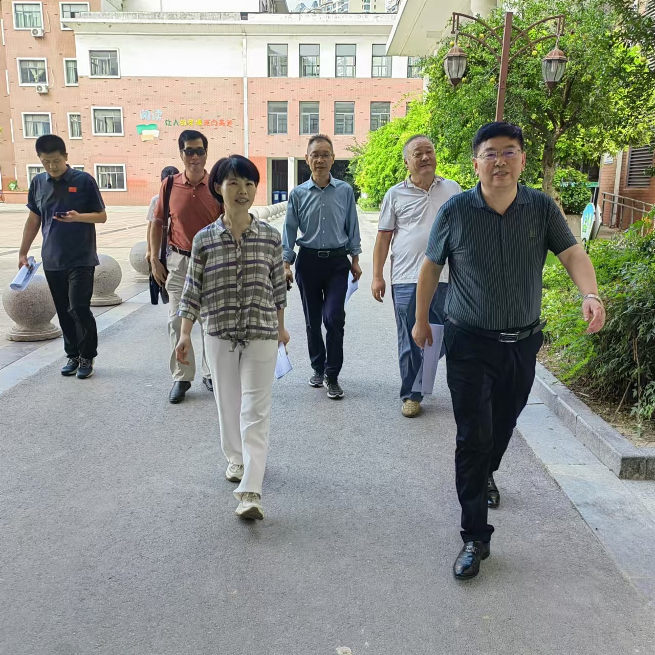 参观介绍.jpg