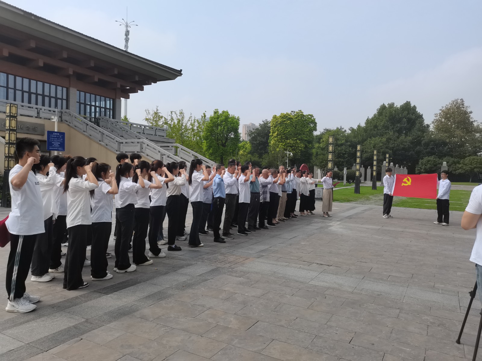 商学院关工委九一八主题活动照片 (补充).jpg