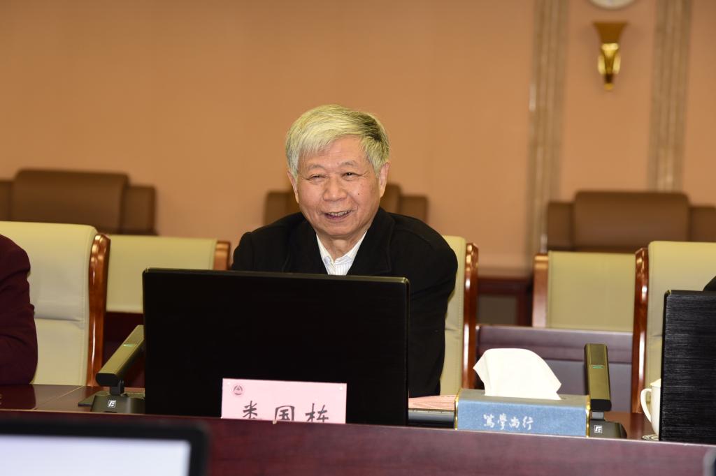 娄国栋.jpg