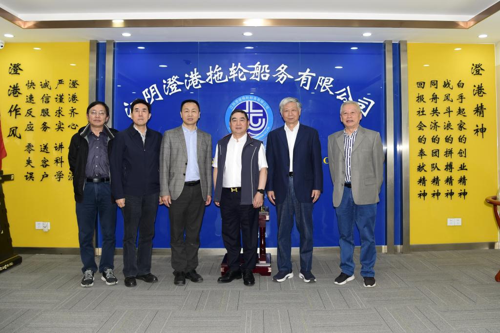 合影.jpg