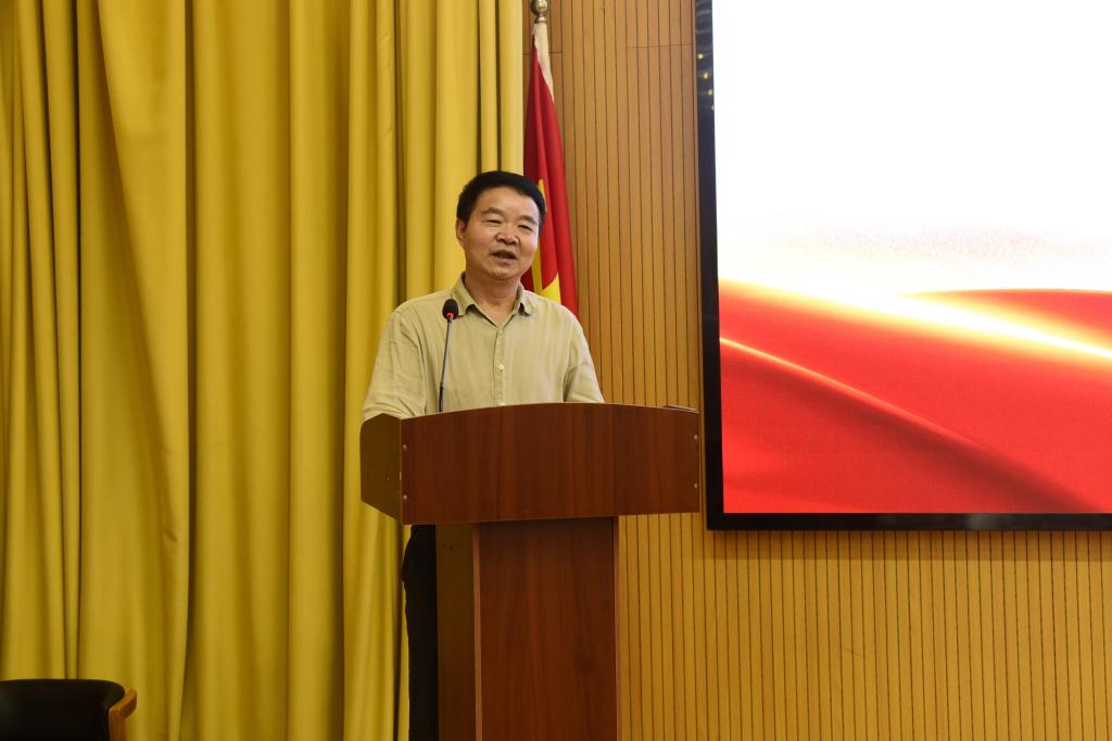欧阳华.jpg