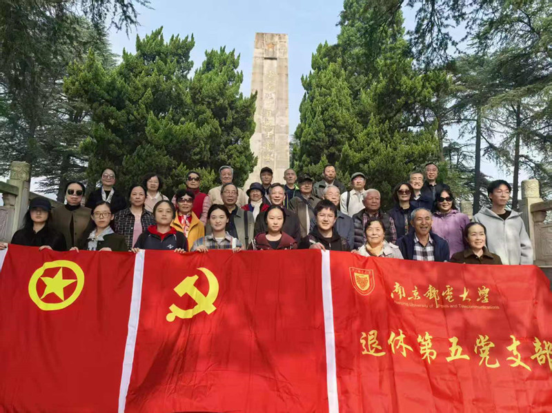 3c4cbcfe0286e2f6a989ee8f1302800e_副本.jpg