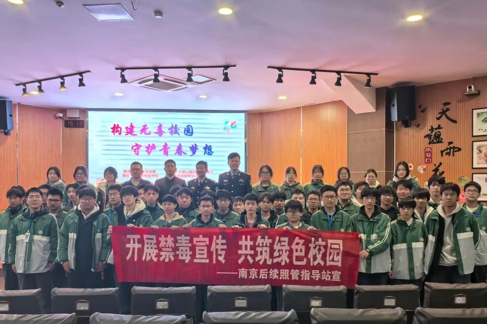 1764854833901578.jpg 4.20251204212215.jpg