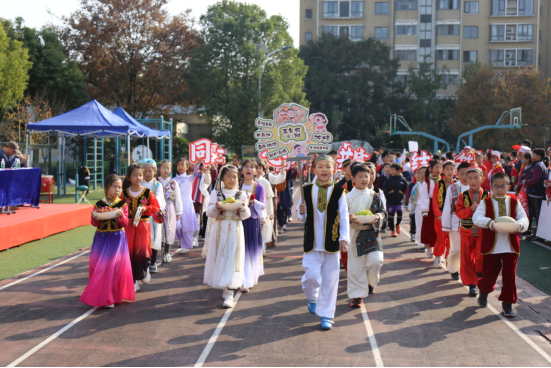 1765351952239041.png 江宁区教育系统关工委开展科技赋能体育运动点亮童年体育科技节活动(1)564.png