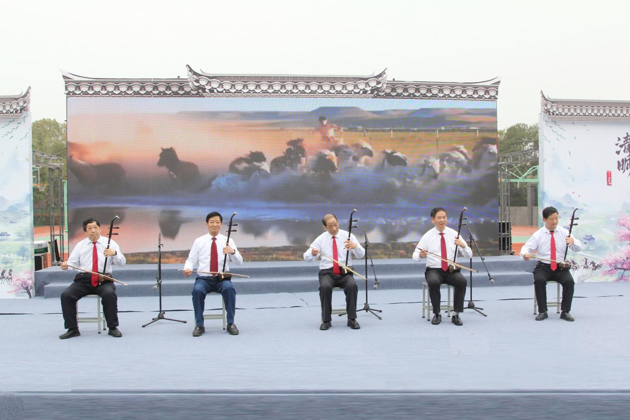 1775550264261640.png 马嘶清明雨,诗诵奋进年1.png