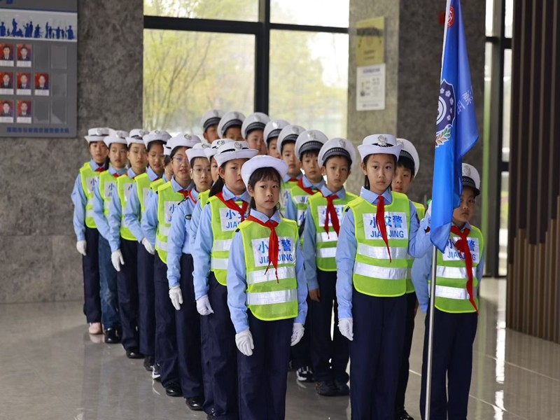 1775606439650080.jpg 79c30a437893b428.jpg