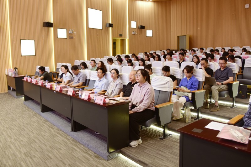 1790580507391860.jpg 会议现场二.jpg