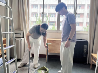 10.5智能制造银发丹心传薪火 劳动育人润心田.png