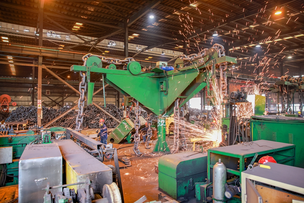 企业订单旺新年生产忙江苏靖江企业奋力冲刺新春开门红